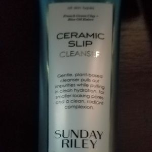 NWT Sunday Riley Ceramic Slip Cleanser